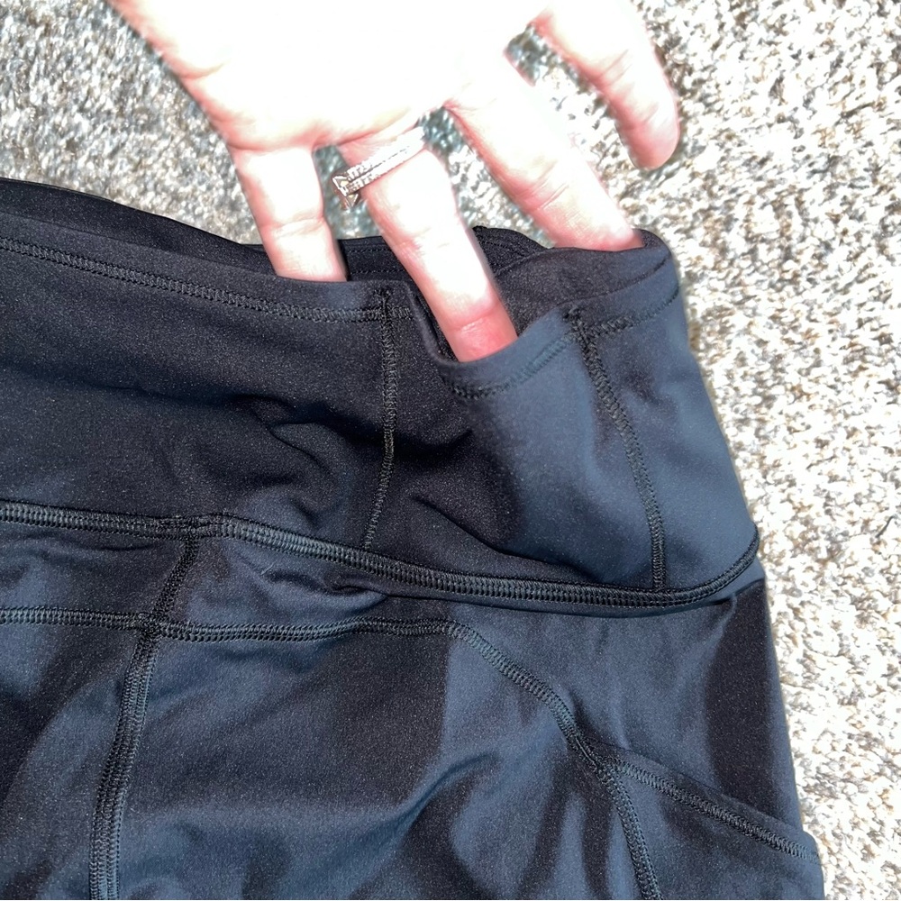 Lululemon Black Side Pocket Drawstring Leggings - image 6